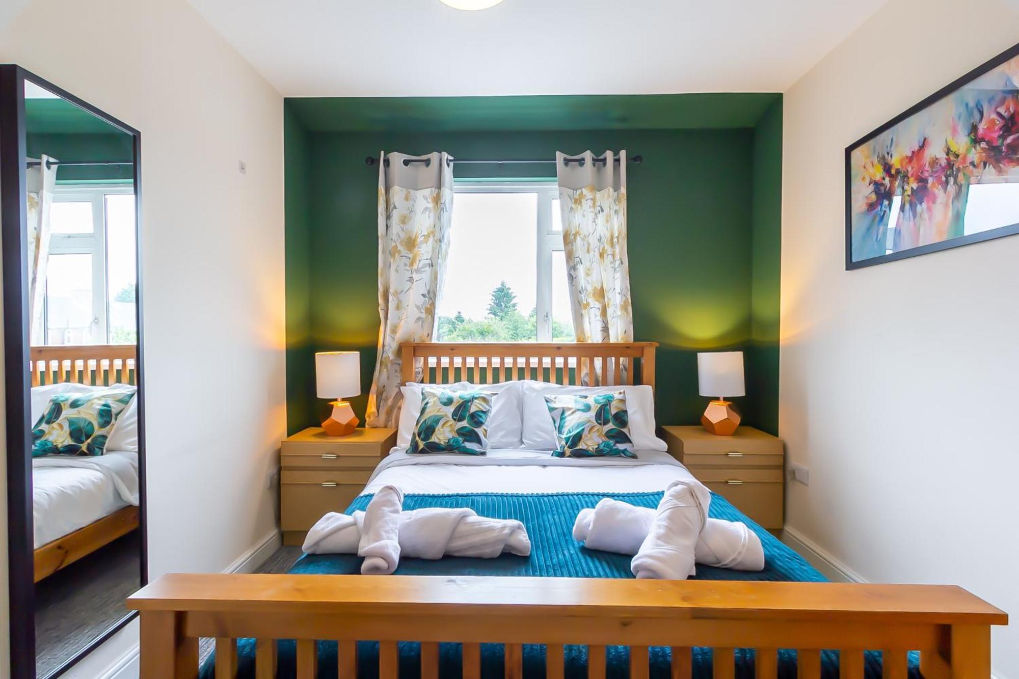 Bathway House - Free Secured Parking And Wifi Apartment โคเวนทรี ภายนอก รูปภาพ