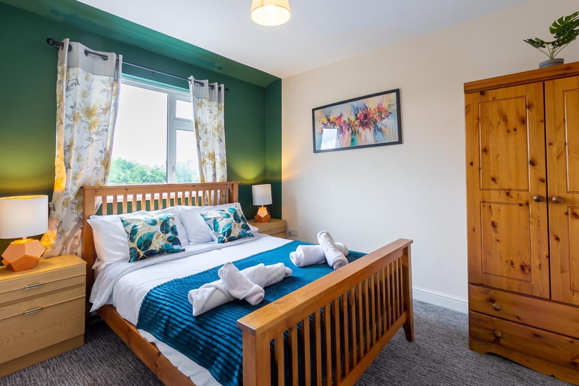 Bathway House - Free Secured Parking And Wifi Apartment โคเวนทรี ภายนอก รูปภาพ